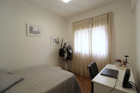Apartamento à venda com 120m², 3 quartos e 2 vagasQuarto 2