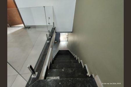 Casa para alugar com 180m², 4 quartos e 2 vagas