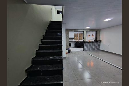 Casa para alugar com 180m², 4 quartos e 2 vagas