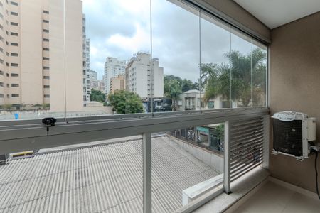 Studio para alugar com 32m², 1 quarto e sem vaga Studio para alugar com 32m², 1 quarto e sem vagaSacada