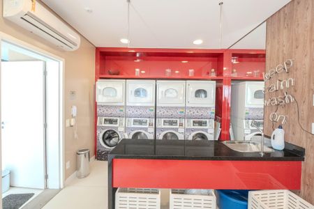 Studio à venda com 32m², 1 quarto e sem vagaÁrea comum