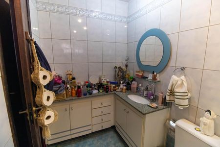 Banheiro da Suíte de casa à venda com 3 quartos, 518m² em Itaipu, Niterói