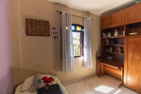Casa à venda com 518m², 3 quartos e 2 vagas Casa à venda com 518m², 3 quartos e 2 vagasQuarto 2