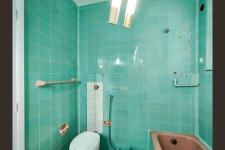 Apartamento para alugar com 85m², 3 quartos e sem vaga Apartamento para alugar com 85m², 3 quartos e sem vagaBanheiro Corredor