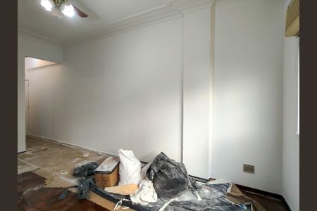 Apartamento para alugar com 85m², 3 quartos e sem vaga Apartamento para alugar com 85m², 3 quartos e sem vagaSala