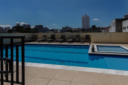 Apartamento à venda com 49m², 2 quartos e 1 vaga Apartamento à venda com 49m², 2 quartos e 1 vagaÁrea comum - Piscina