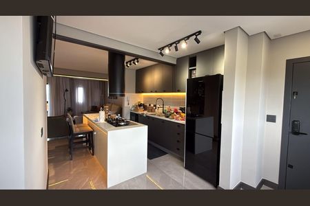 Apartamento à venda com 120m², 2 quartos e 2 vagasCozinha