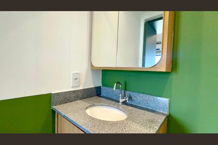 Studio para alugar com 25m², 1 quarto e sem vaga Studio para alugar com 25m², 1 quarto e sem vagaBanheiro