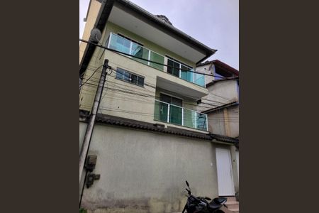 Casa à venda com 120m², 3 quartos e 2 vagasFachada