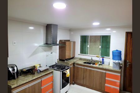 Casa à venda com 120m², 3 quartos e 2 vagasCozinha