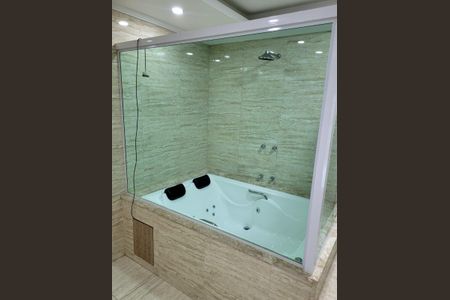 Banheiro de casa à venda com 3 quartos, 120m² em Itanhangá, Rio de Janeiro