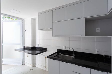 Apartamento à venda com 104m², 2 quartos e 2 vagas Apartamento à venda com 104m², 2 quartos e 2 vagasCozinha