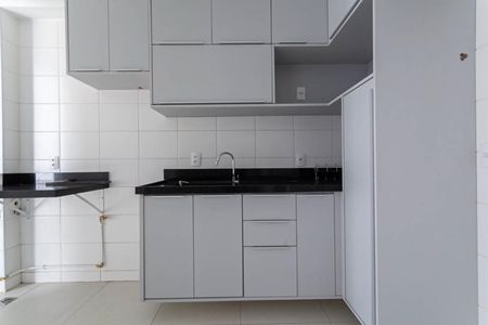 Apartamento à venda com 104m², 2 quartos e 2 vagas Apartamento à venda com 104m², 2 quartos e 2 vagasCozinha
