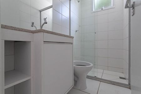 Apartamento à venda com 104m², 2 quartos e 2 vagas Apartamento à venda com 104m², 2 quartos e 2 vagasBanheiro social