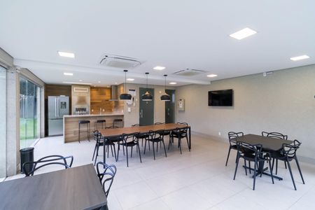 Apartamento à venda com 104m², 2 quartos e 2 vagas Apartamento à venda com 104m², 2 quartos e 2 vagasÁrea gourmet