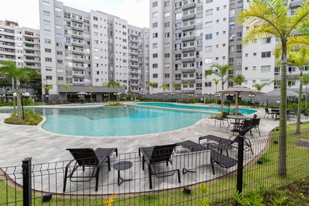 Apartamento à venda com 104m², 2 quartos e 2 vagas Apartamento à venda com 104m², 2 quartos e 2 vagasÁrea comum - Piscina