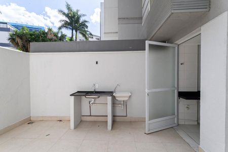 Apartamento à venda com 104m², 2 quartos e 2 vagas Apartamento à venda com 104m², 2 quartos e 2 vagasÁrea de serviço