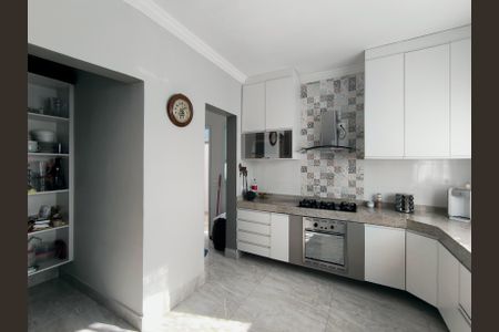 Casa de condomínio à venda com 300m², 3 quartos e 4 vagasCozinha