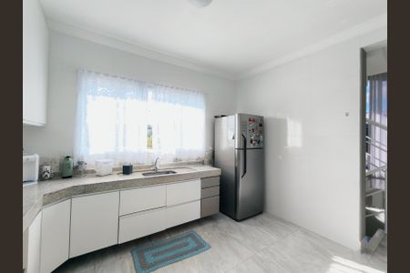 Casa de condomínio à venda com 300m², 3 quartos e 4 vagasCozinha