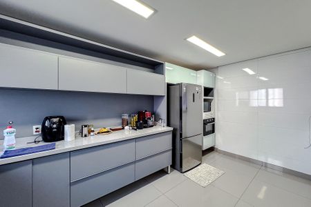 Apartamento à venda com 170m², 3 quartos e 3 vagasCozinha