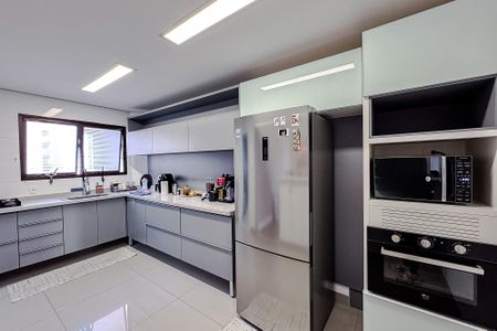 Apartamento à venda com 170m², 3 quartos e 3 vagasCozinha