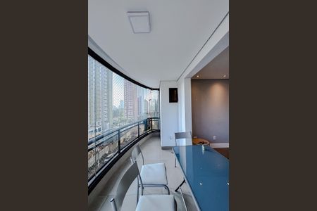 Apartamento à venda com 170m², 3 quartos e 3 vagasVaranda da Sala