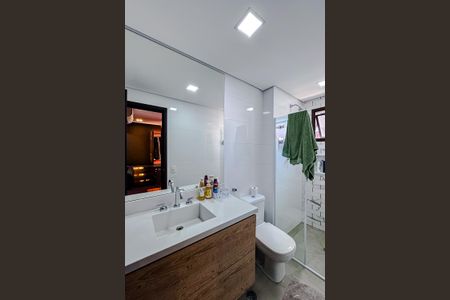 Apartamento à venda com 170m², 3 quartos e 3 vagasBanheiro da Suíte