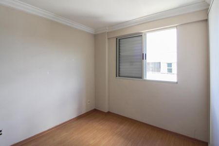 Apartamento à venda com 96m², 3 quartos e 2 vagasQuarto 1