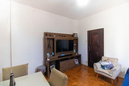 Apartamento à venda com 88m², 3 quartos e sem vaga Apartamento à venda com 88m², 3 quartos e sem vagaSala
