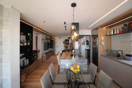 Apartamento à venda com 96m², 3 quartos e 3 vagasSala / Cozinha