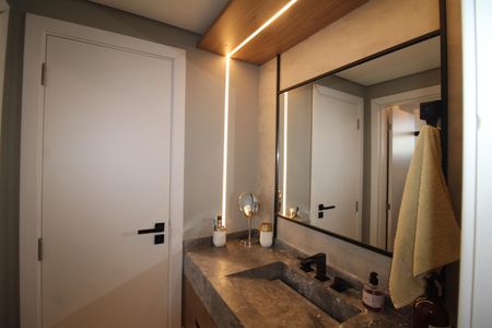 Apartamento à venda com 96m², 3 quartos e 3 vagasQuarto 3 - Banheiro