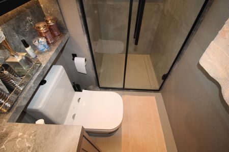 Apartamento à venda com 96m², 3 quartos e 3 vagasQuarto 2 - Banheiro