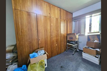 Casa à venda com 470m², 7 quartos e 6 vagasQuarto