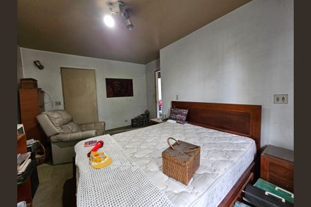 Casa à venda com 470m², 7 quartos e 6 vagasQuarto