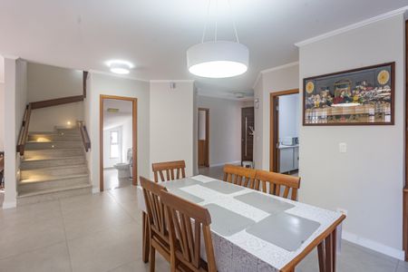 Casa à venda com 410m², 4 quartos e 4 vagasSala de Jantar