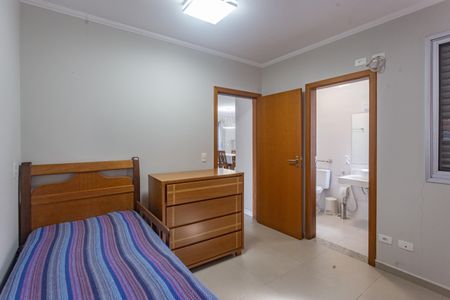 Casa à venda com 410m², 4 quartos e 4 vagasSuíte 1