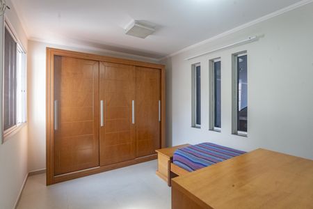 Casa à venda com 410m², 4 quartos e 4 vagasSuíte 1