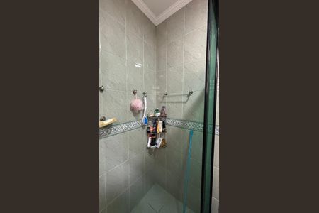 Casa à venda com 270m², 3 quartos e 2 vagasBanheiro