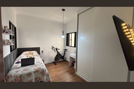 Casa à venda com 270m², 3 quartos e 2 vagasQuarto 3