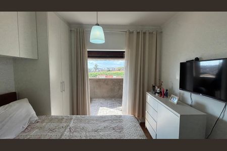 Casa à venda com 270m², 3 quartos e 2 vagasQuarto 2