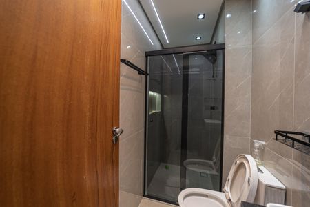 Casa de condomínio à venda com 180m², 3 quartos e 2 vagasBanheiro Social