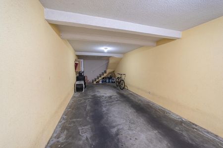 Casa de condomínio à venda com 180m², 3 quartos e 2 vagasGaragem