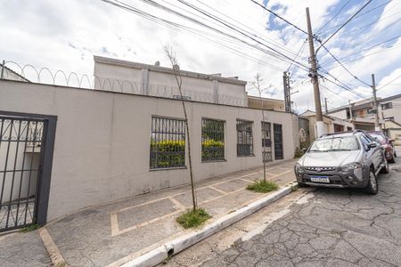 Casa de condomínio à venda com 180m², 3 quartos e 2 vagasFachada
