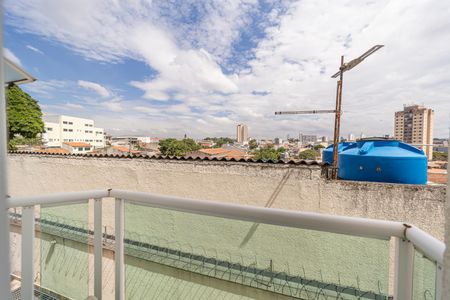 Casa de condomínio à venda com 180m², 3 quartos e 2 vagasVaranda do Quarto 1