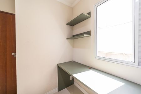 Casa de condomínio à venda com 180m², 3 quartos e 2 vagasQuarto 3