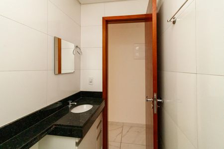 Apartamento para alugar com 41m², 2 quartos e sem vaga Apartamento para alugar com 41m², 2 quartos e sem vagaBanheiro