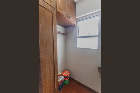 Apartamento para alugar com 141m², 4 quartos e 2 vagas Apartamento para alugar com 141m², 4 quartos e 2 vagasQuarto de Serviço