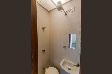 Apartamento para alugar com 141m², 4 quartos e 2 vagas Apartamento para alugar com 141m², 4 quartos e 2 vagasBanheiro de serviço
