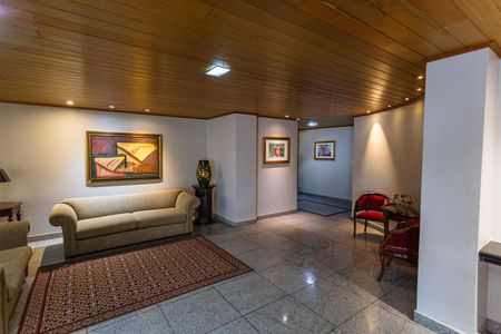 Apartamento para alugar com 141m², 4 quartos e 2 vagas Apartamento para alugar com 141m², 4 quartos e 2 vagasHall de entrada