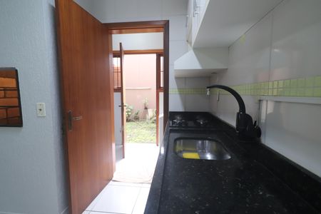 Apartamento à venda com 66m², 2 quartos e 1 vagaCozinha